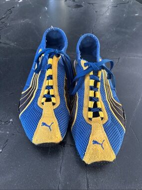 Vintage Pumas